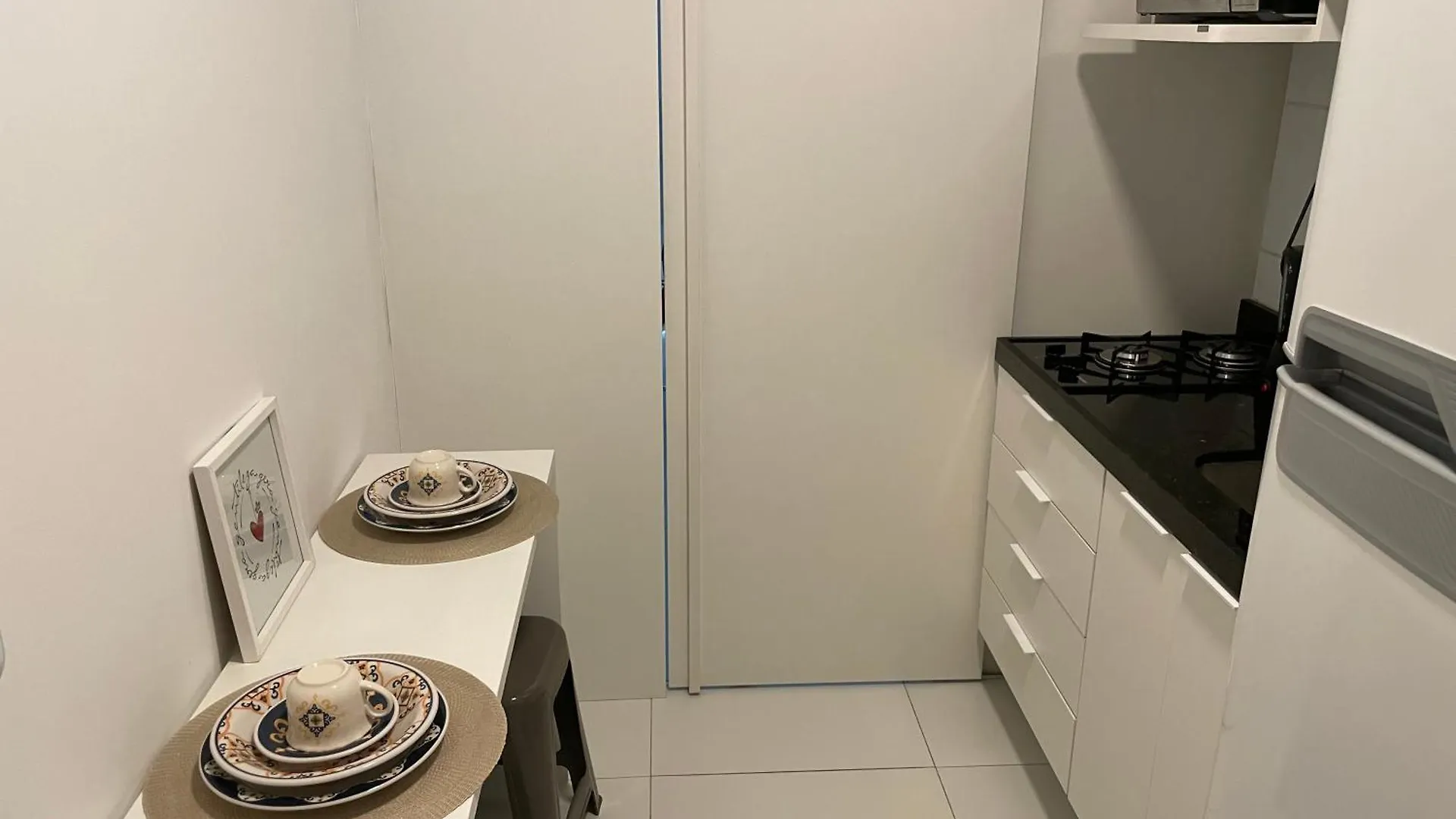 Flat A 100 Metros Da Praia - Bairro De Boa Viagem Ресифи 0*,